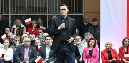 Spotkanie z Morawieckim w Legnicy. Były premier ponownie nie przebiera w słowach. Tak wypada?