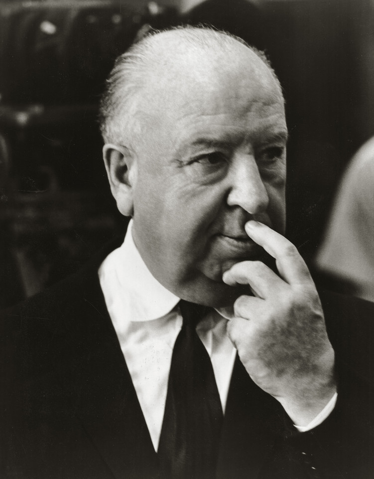 Alfred Hitchcock miał owofobię (paniczny lęk przed przedmiotami o owalnym kształcie).