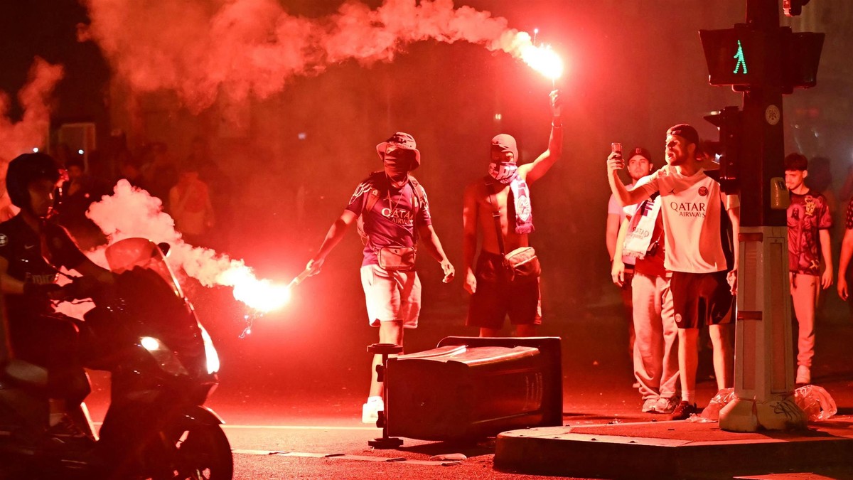 Chaos na ulicach Paryża po finale Ligi Mistrzów. Aresztowano blisko 300 osób
