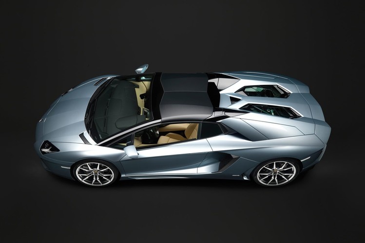 Lamborghini Aventador LP 700-4 Roadster