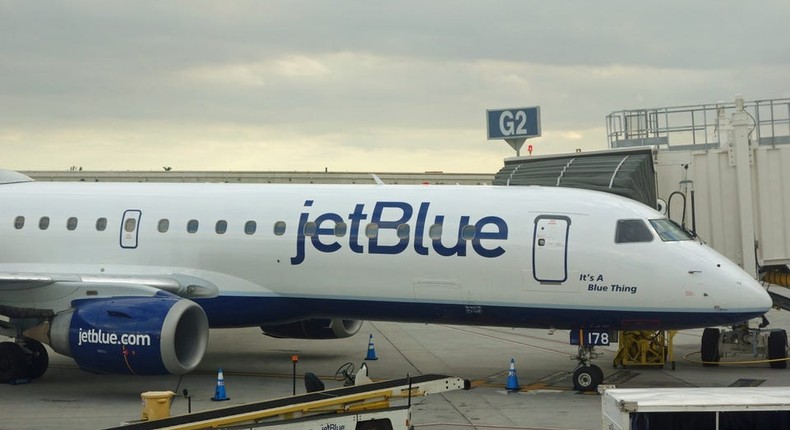 JetBlue Embraer 190 aircraft.