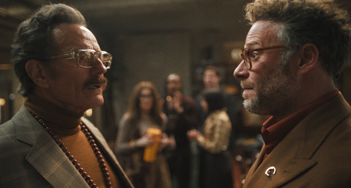Bryan Cranston i Seth Rogen w serialu "Studio"