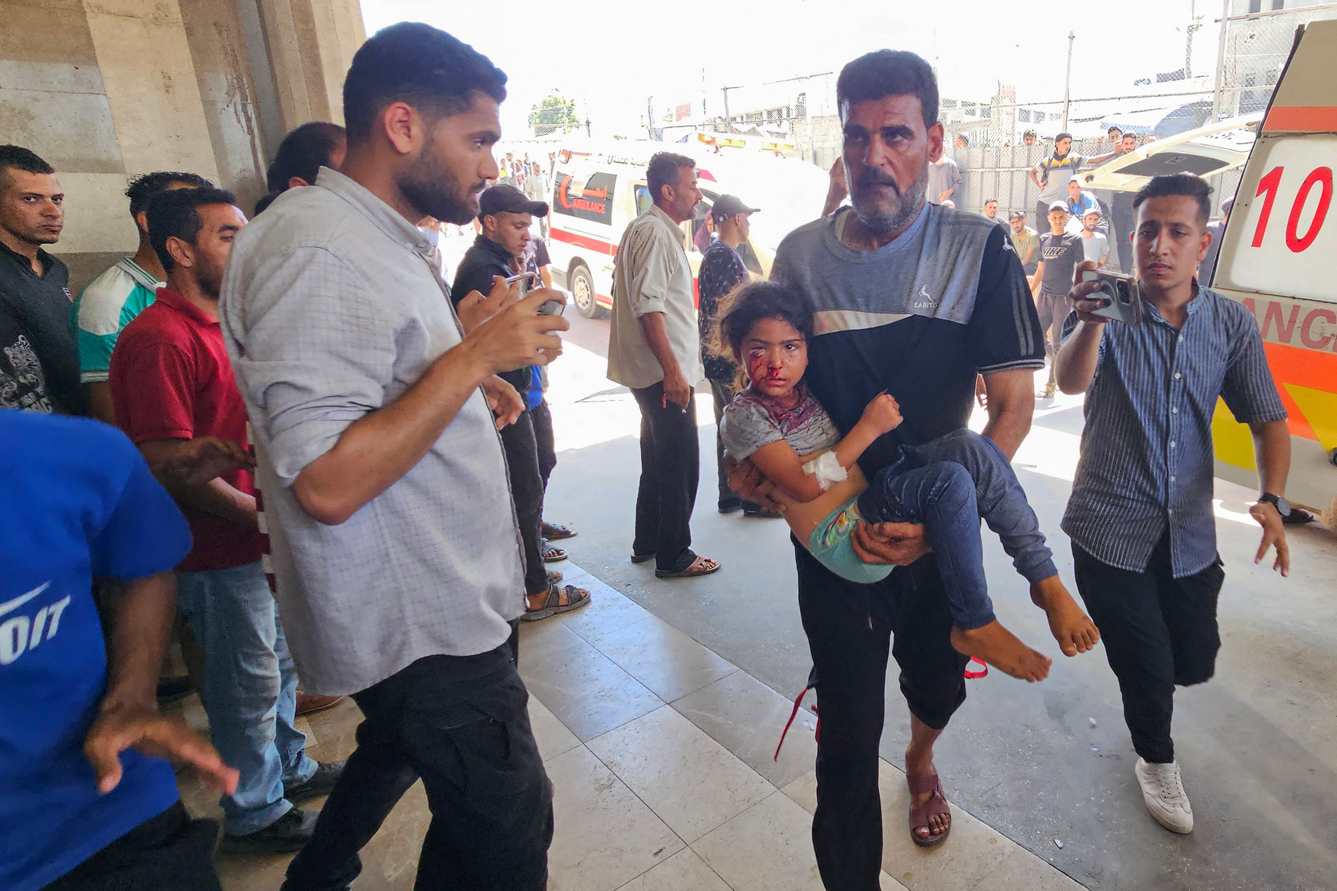 Gaza: 87 morti negli attacchi israeliani di oggi
