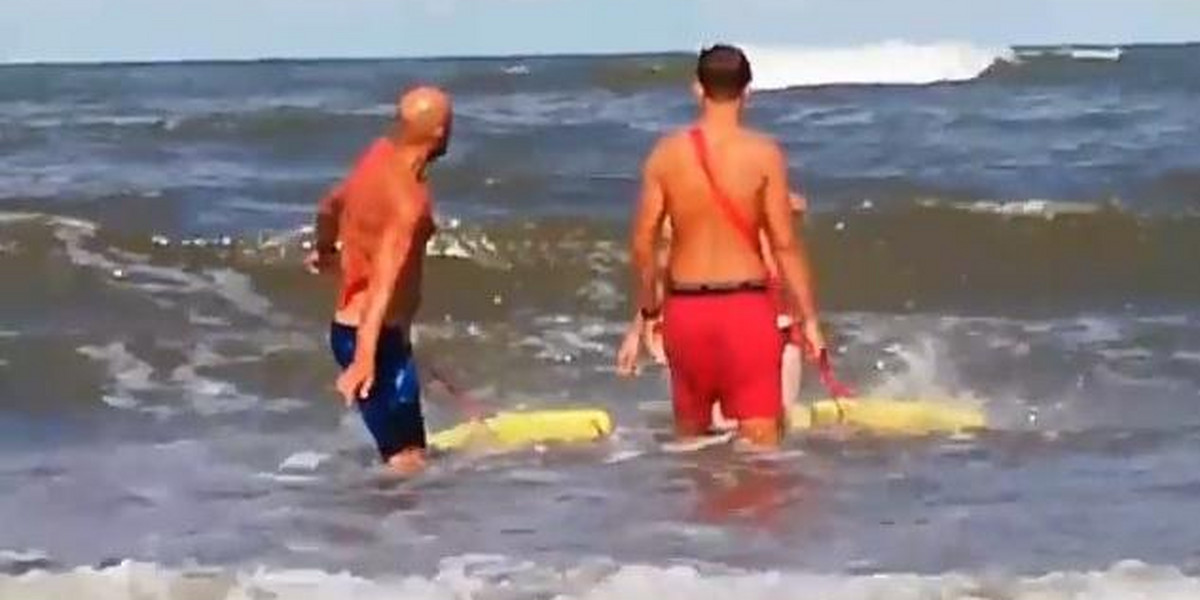 Awanturował się z ratownikami na plaży we Władysławowie. Jest film