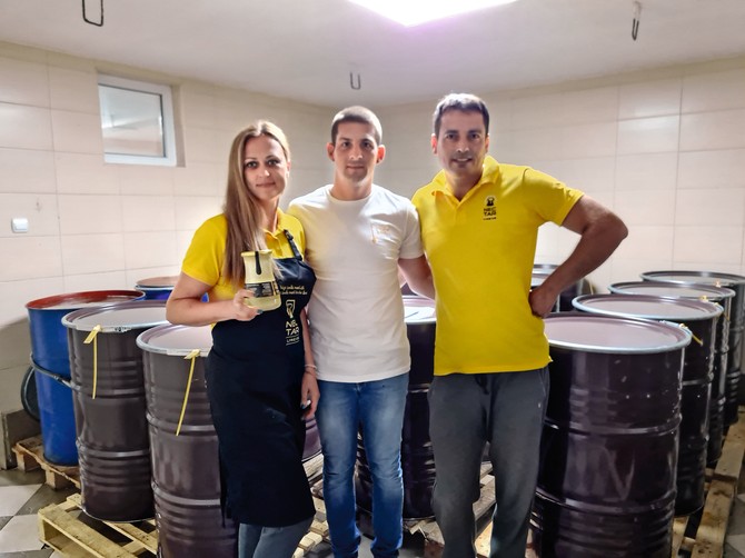Porodična proizvodnja meda u Drači kraj Kragujevca