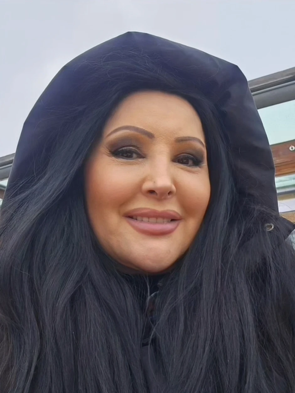 Dragana Mirković na putovanju