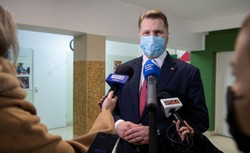 Czarnek odpowiada na zarzuty Rady Medycznej. "Wykonałem zalecenia"