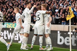 Fabiański na drodze Manchester City do tytułu. Klich walczy o utrzymanie