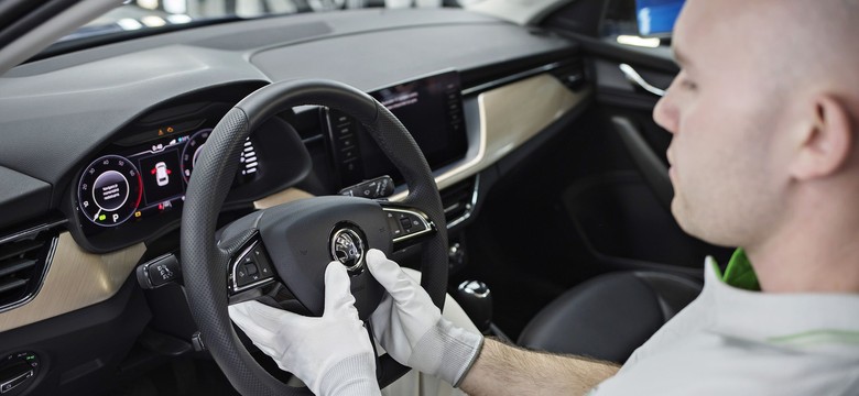 Skoda SCALA już w produkcji. Koncern daje pracę Polakom. Ile na rękę? "To ponadprzeciętne zarobki"