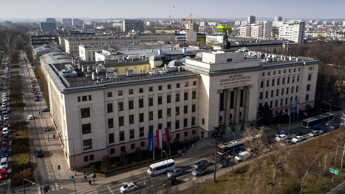 Tragiczny wypadek na AGH w Krakowie. Zginął student