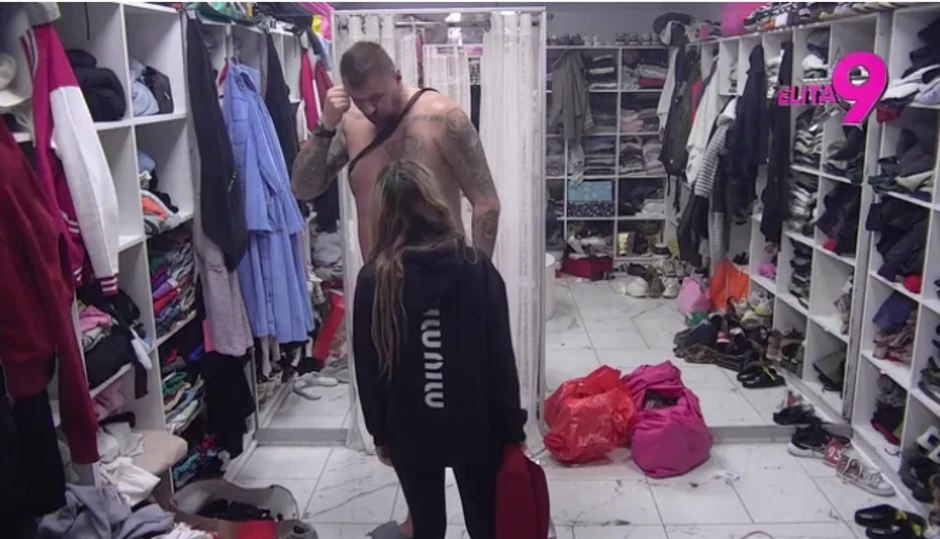 Aneli otkrila kako joj Janjuš šalje tajne poljupce: A onda usledila njegova reakcija