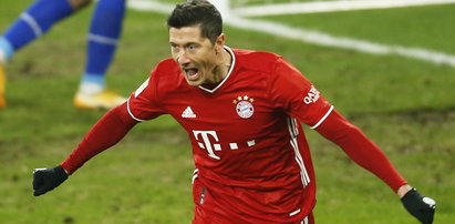 Niespodziewany remis Bayernu. Zobacz efektowane trafienie Lewandowskiego