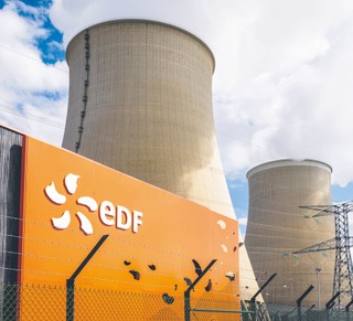 Rozwój OZE? Francja nie chce przyspieszyć