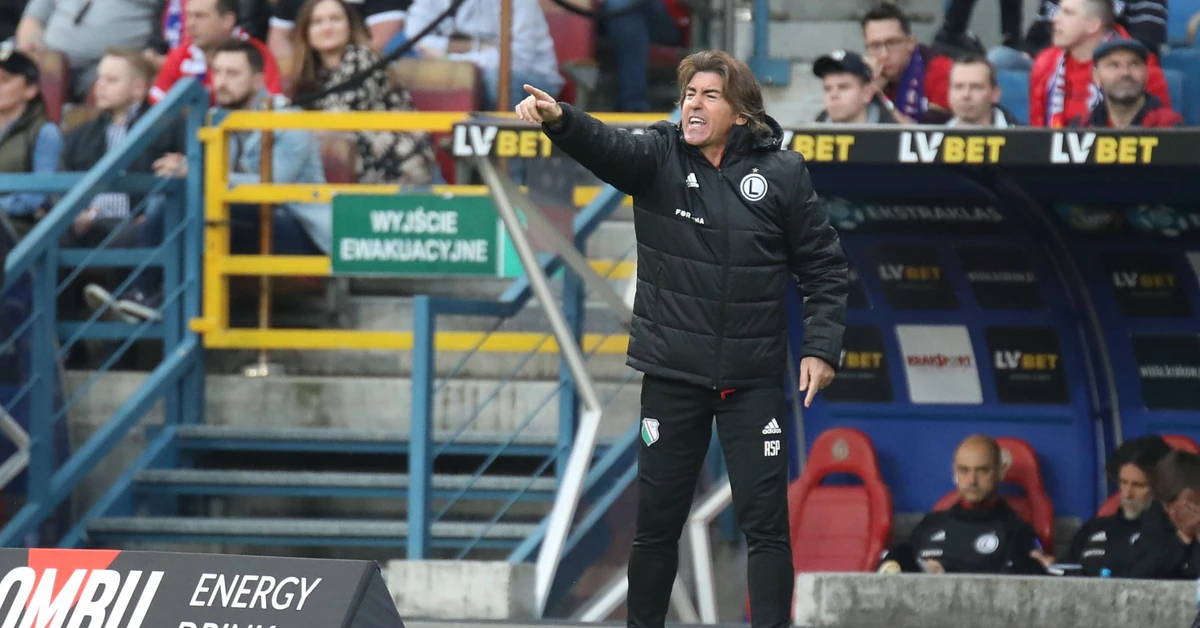 Były trener Legii Warszawa schronił się w ambasadzie w Teheranie. Nie czuł się bezpiecznie