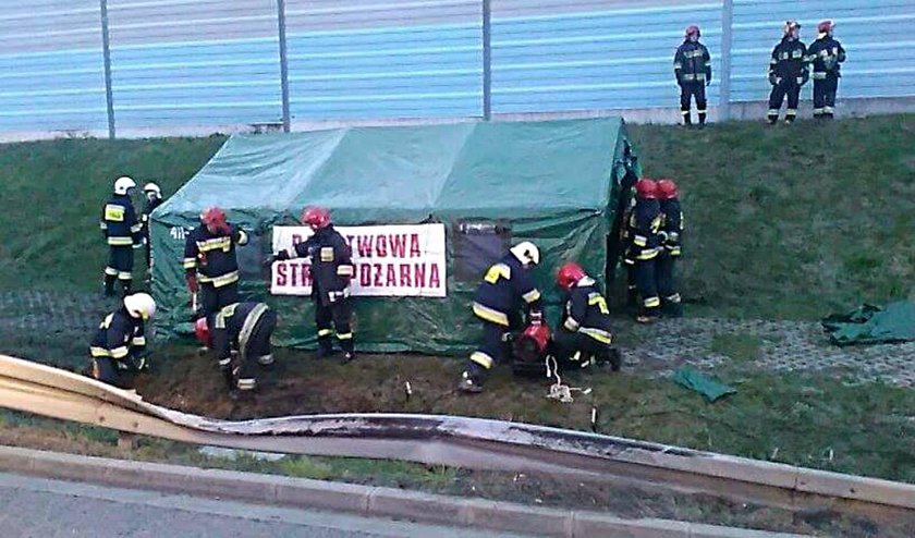 Wypadek autokaru na autostradzie A2