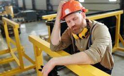 Kolejne zmiany w zatrudnianiu cudzoziemców. Resort rodziny nie może się zdecydować, jak karać przedsiębiorców