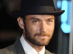 Jude Law jednym z trzech mężów Mary Pickford