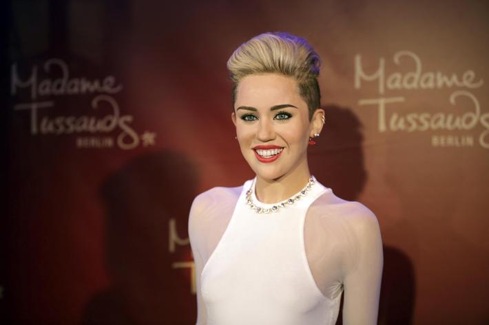 17. Miley Cyrus, zarobki: 36 mln dol.