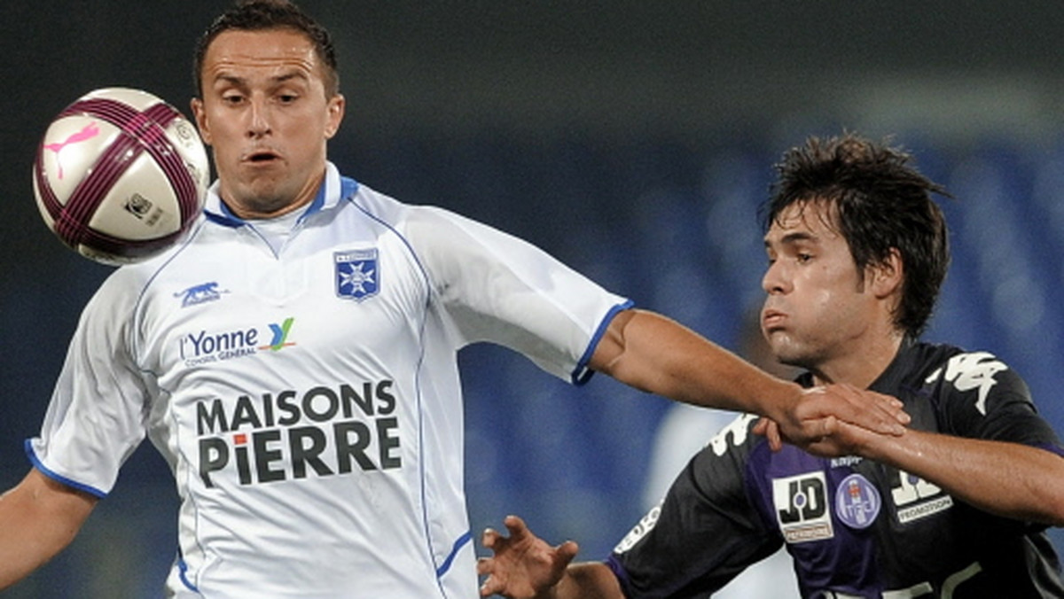 Dariusz Dudka strzelił zwycięskiego gola dla AJ Auxerre w meczu 1/32 Pucharu Francji z piątoligowym FC Chambly-Thelle (1:0).