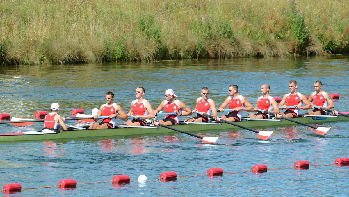 Polska ósemka mężczyzn w składzie Michał Szpakowski, Mikołaj Burda, Krystian Aranowski, Piotr Hojka, Rafał Hejmej, Marcin Brzeziński, Zbigniew Schodowski, Piotr Juszczak, Daniel Trojanowski zajęła siódme miejsce w rywalizacji wioślarzy na igrzyskach olimpijskich w Londynie. Biało-Czerwoni wygrali z Ukrainą swój wyścig w finale B.