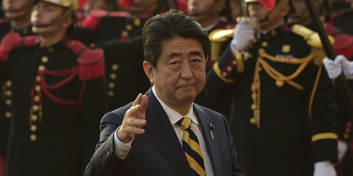 Premier Shinzo Abe jest dobrej myśli, prognozując przyszłoroczny wzrost PKB w Japonii