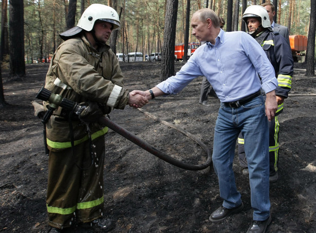 Putin gasił pożary lasów