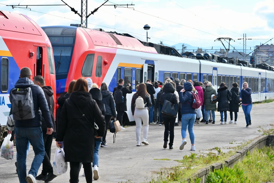 Polazak građana Niša na Veliki narodni sabor u Beogradu