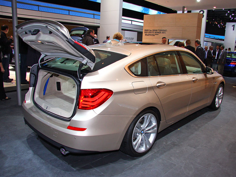 IAA Frankfurt 2009: BMW 5 GT – pierwsze wrażenia (fotogaleria)