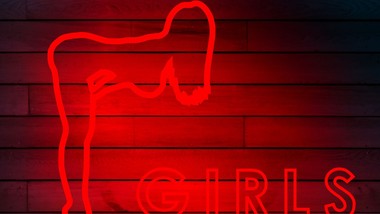 upijali cudzoziemców do nie nieprzytomności i okradali, we wszystko za