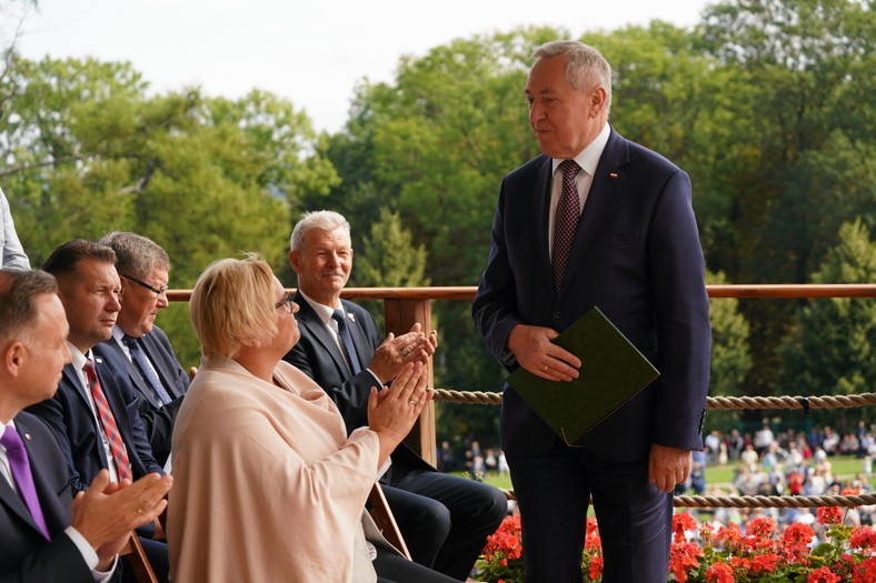 Minister Henryk Kowalczyk wraz z politykami PiS na Jasnej Górze