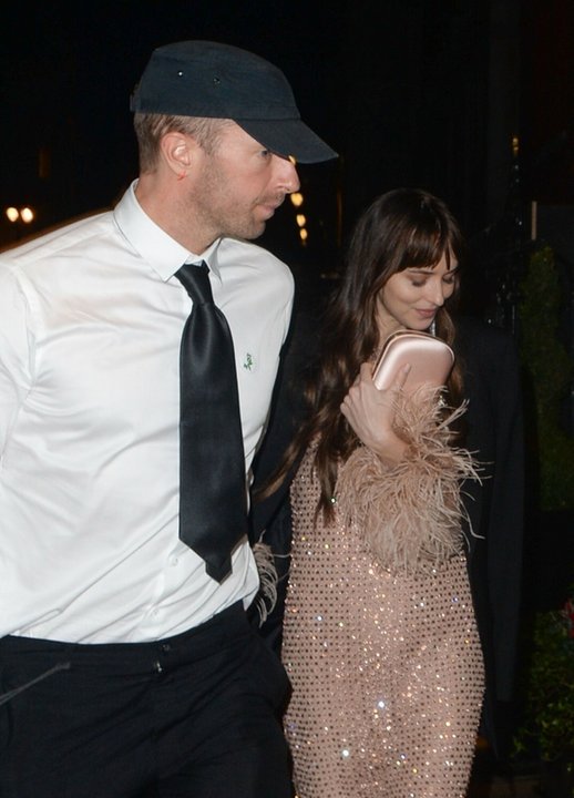 Dakota Johnson i Chris Martin