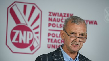 nauczycielski awans wart 155 zł podwyżki. "to nie motywuje do podnoszenia kwalifikacji"