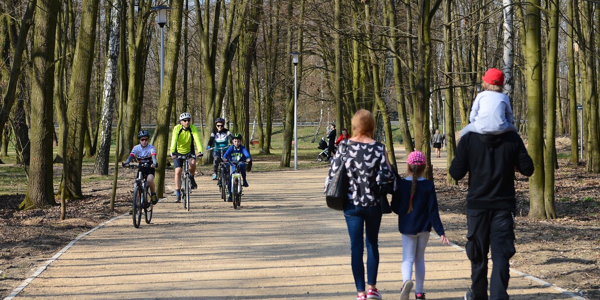 Zgodnie z projektem dzień 12 listopada 2018 r. jest uroczystym świętem narodowym oraz dniem wolnym od pracy