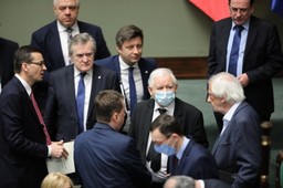 Sejm: PiS za absolutorium dla rządu za wykonanie budżetu 2019. Opozycja przeciw