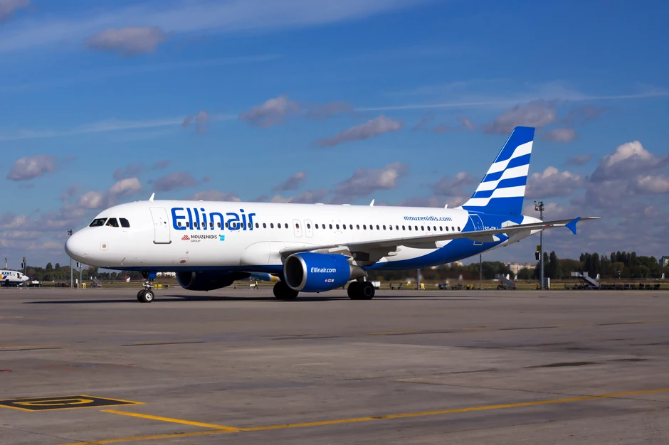 mouzenidis travel foto Artur Buibarov shutterstock 1200508801