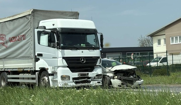 Saobraćajna nesreća na Rumenačkom putu 