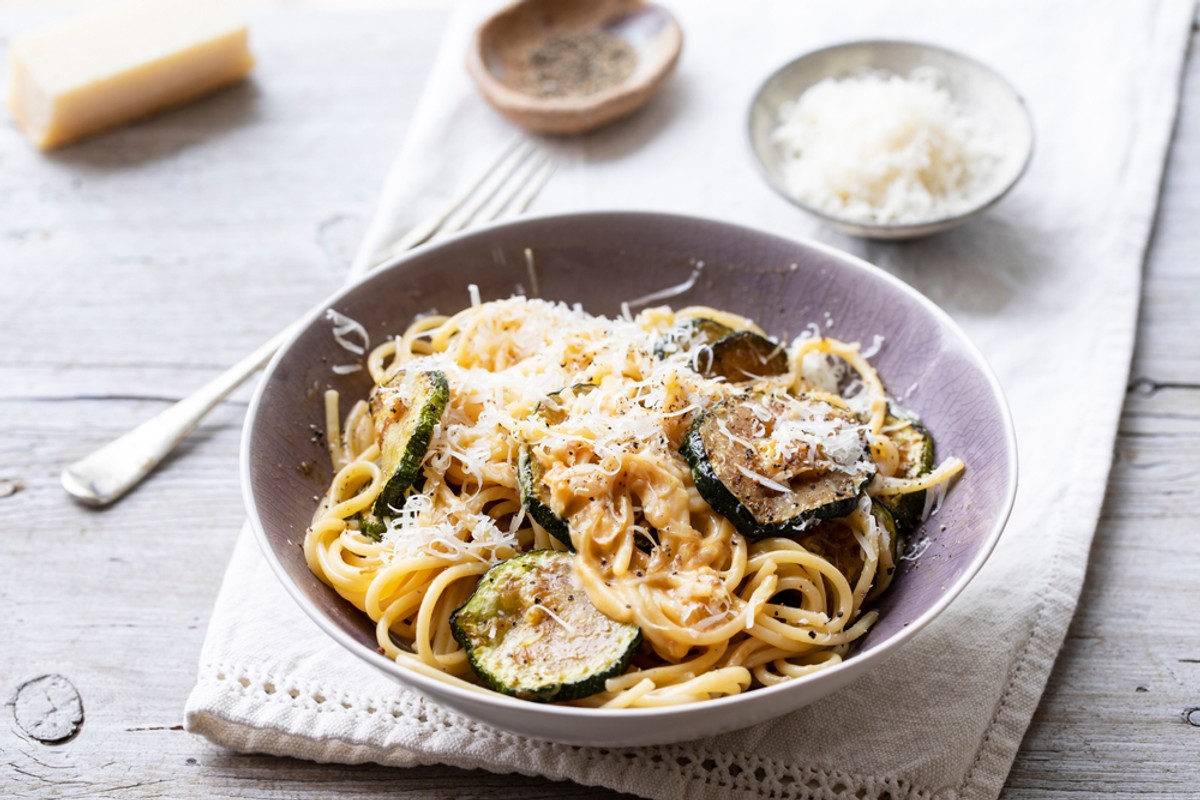 Spaghetti z cukinią wg Stanleya Tucci to mistrzostwo świata