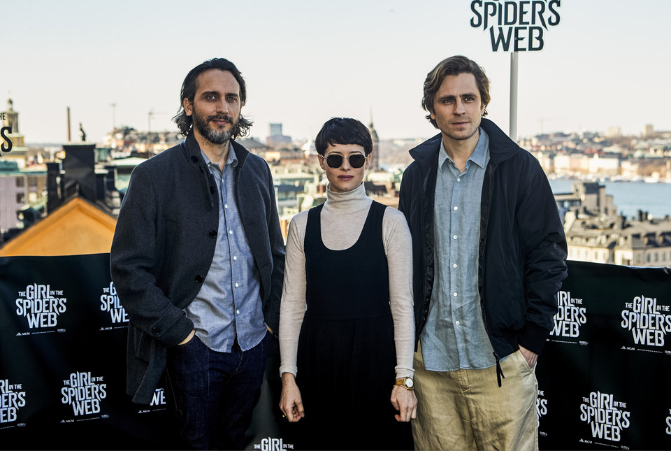 Reżyser Fede Alvarez, Claire Foy, Sverrir Gudnason