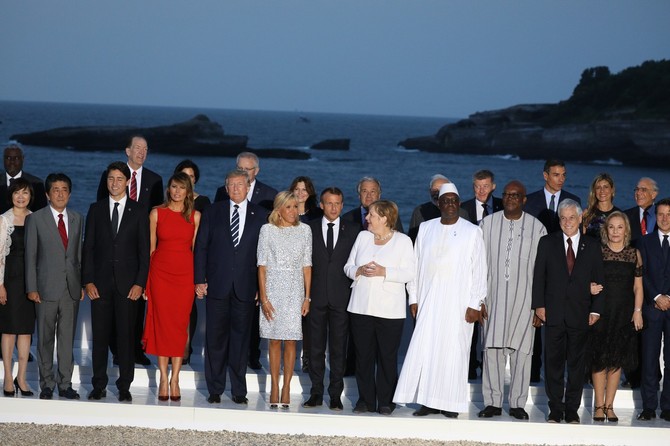 Samit G7 2019. u Francskoj gde se desio sporan poljubac
