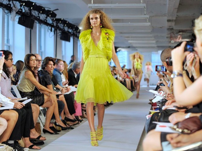 Oscar de la Renta w kolekcji na sezon wiosna-lato 2012