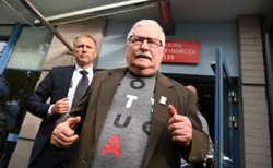 Lech Wałęsa po wyborach nie zabiera głosu. Znamy powód