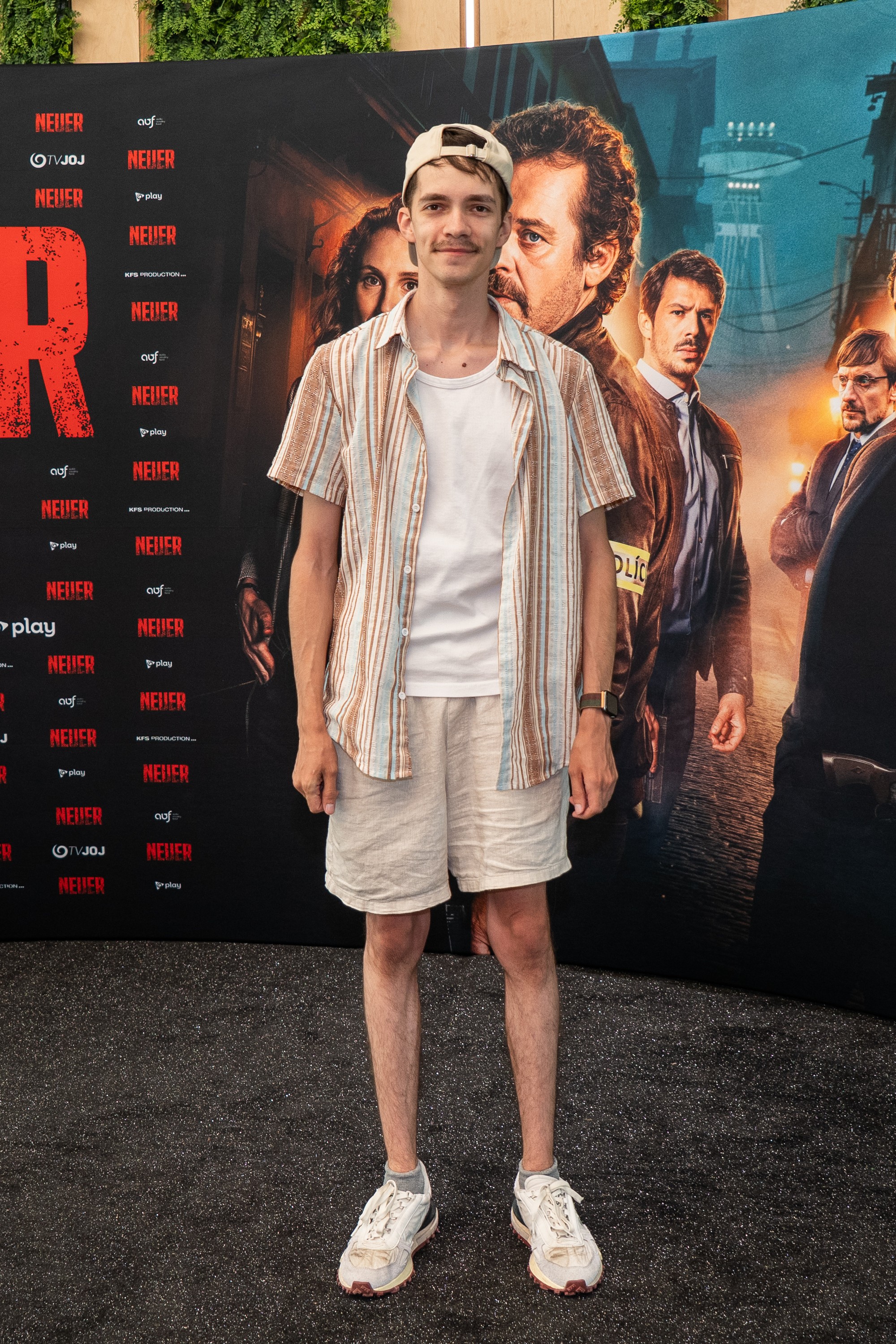 Premiéra krimi seriálu NEUER - Lukáš Frlajs.