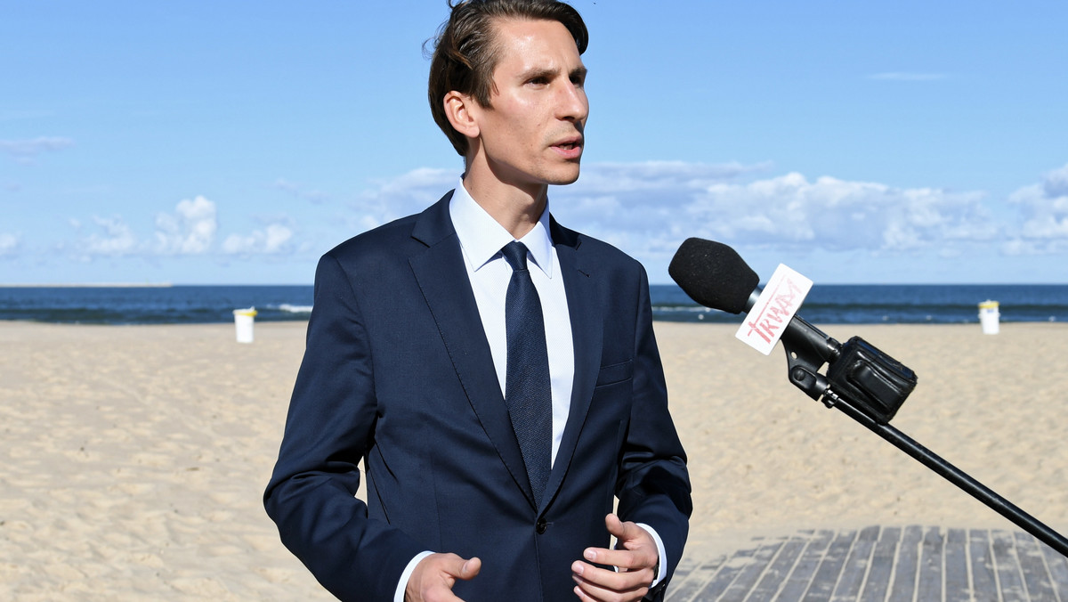 Gdańsk: Kacper Płażyński chce chronić plażę w Stogach