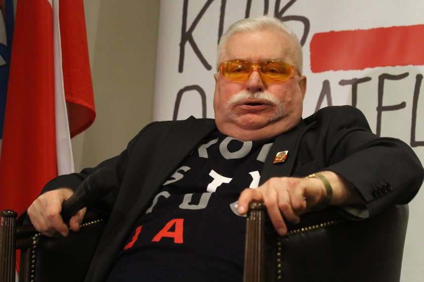 Wałęsa wzywa ludzi na ulicę. Ogłosił manifest