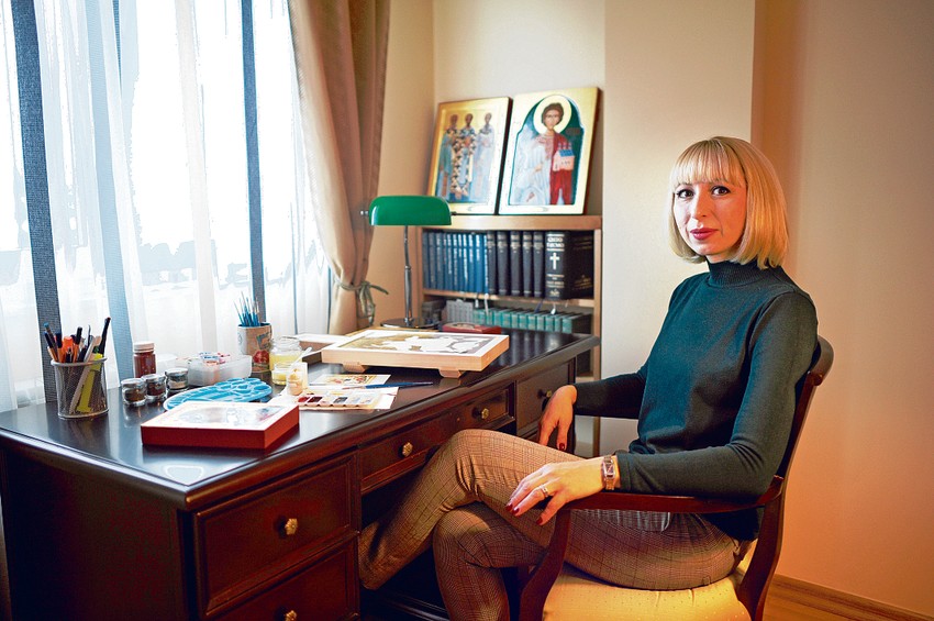 Od monahinja učila tehniku ikonopisanja