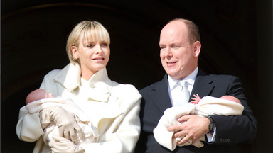 Księżna Charlene i książę Albert ochrzczą bliźnięta w niedzielę