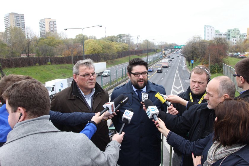 Stołeczny ratusz ma kłopoty. Ustawa reprywatyzacyjna trafi decyzją Prezydenta Bronisława Komorowskiego do Trybunału Konstytucyjnego. 