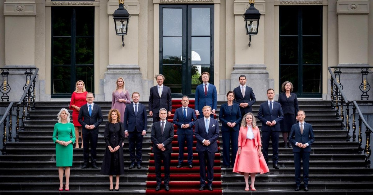 Wybory po holendersku: czerwona kartka dla niestabilności