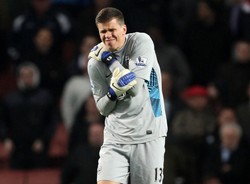 Sensacyjna porażka Arsenalu. Czy to wina Szczęsnego? Zobacz gole