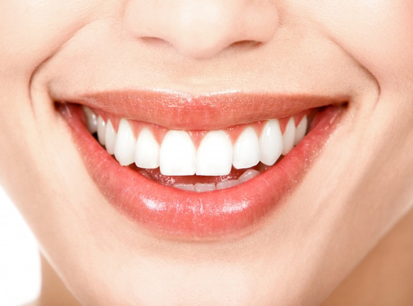 Zęby zdrowe dzięki nanocząsteczkom